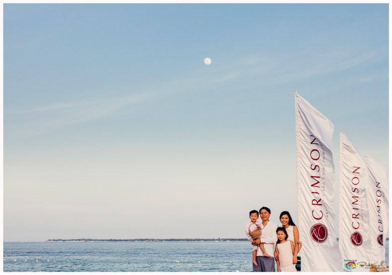 Family Portrait | Crimson Resort Cebu