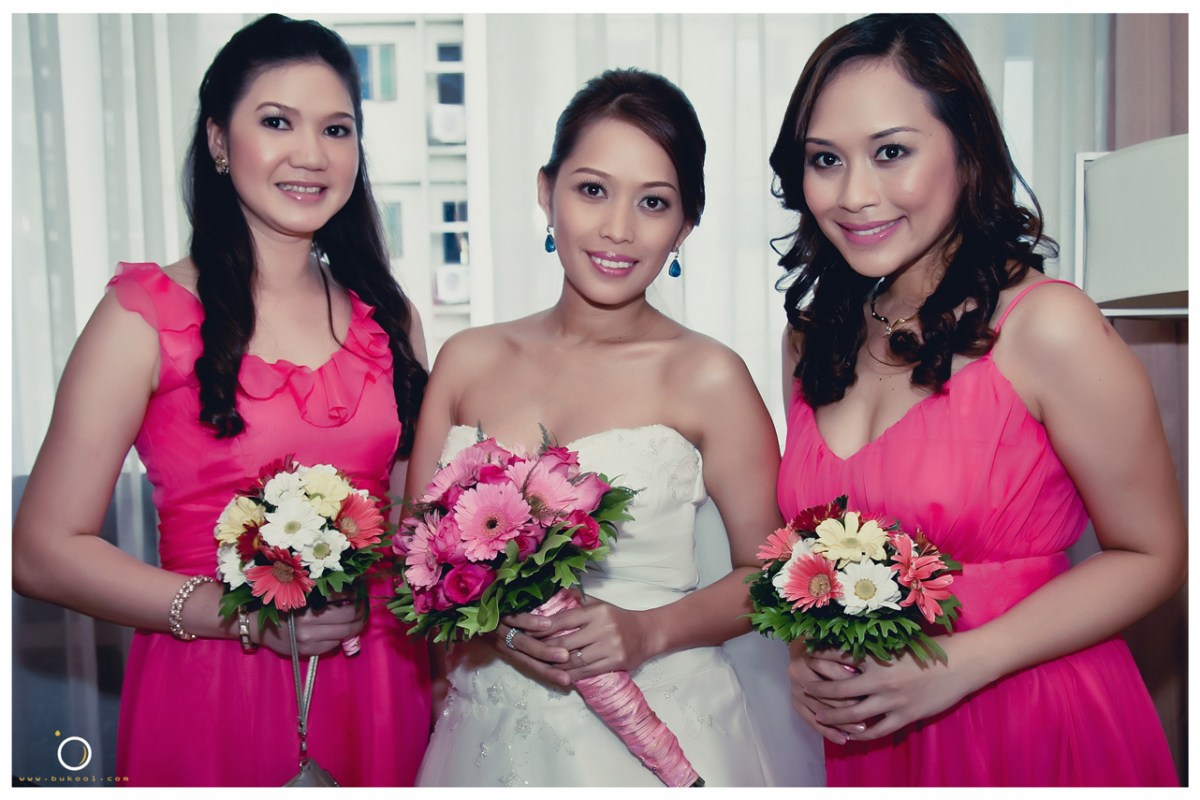 Affordable Cebu Wedding Photographer, Portraits by Bukool, Bukool Photography, Gerald and Rennah Wedding, Cebu Wedding Photographer, Cebu Wedding Photographers, Wedding Photographers Cebu, Cebu Wedding; Cebu Photographer, Wedding Photographer, Cebu Prenup Photography, Cheap Cebu Wedding Photographer, Cebu, Cebu City, Alliance of Two Hearts Parish, Banawa Cebu, Cebu Parklane International Hotel, White Gold House, Parklane International Hotel Wedding, Singapore Wedding