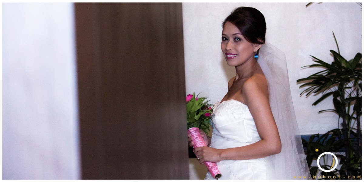 Affordable Cebu Wedding Photographer, Portraits by Bukool, Bukool Photography, Gerald and Rennah Wedding, Cebu Wedding Photographer, Cebu Wedding Photographers, Wedding Photographers Cebu, Cebu Wedding; Cebu Photographer, Wedding Photographer, Cebu Prenup Photography, Cheap Cebu Wedding Photographer, Cebu, Cebu City, Alliance of Two Hearts Parish, Banawa Cebu, Cebu Parklane International Hotel, White Gold House, Parklane International Hotel Wedding, Singapore Wedding