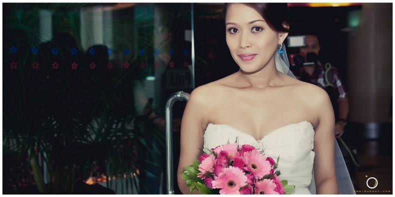 Affordable Cebu Wedding Photographer, Portraits by Bukool, Bukool Photography, Gerald and Rennah Wedding, Cebu Wedding Photographer, Cebu Wedding Photographers, Wedding Photographers Cebu, Cebu Wedding; Cebu Photographer, Wedding Photographer, Cebu Prenup Photography, Cheap Cebu Wedding Photographer, Cebu, Cebu City, Alliance of Two Hearts Parish, Banawa Cebu, Cebu Parklane International Hotel, White Gold House, Parklane International Hotel Wedding, Singapore Wedding