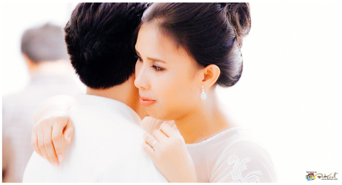 Affordable Cebu Wedding Photographer; Portraits by Bukool; Ray and Olga Wedding; Cebu Wedding Photographer; Cebu Wedding Photographers; Wedding Photographers Cebu; Cebu Wedding; Cebu Photographer; Wedding Photographer; Cebu Prenup Photography; Cheap Cebu Wedding Photographer; Cebu; Cebu City; Cebu Cathedral Wedding; D Family Park Talamban; Singapore Prenup; Cebu Engagement Photography; Montebello Hotel Wedding; Best Prenup Locations in Cebu; Montebello Villa Hotel Garden Wedding