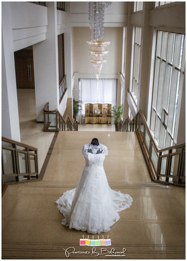 bukool photography, cebu wedding photographer, cebu wedding package,cebu cathedral wedding, beverly view weddings, florist manang inday, belinda lañas, griffins malazarte, adonis almento, blissful treats, randy pilar wedding coordinator, edlyn sereño makeup artist,mandarin hotel cebu weddings