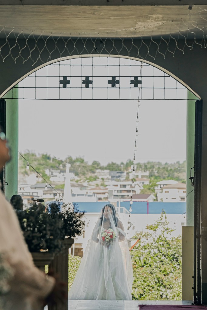 Shangri-la Mactan Destination Wedding, Portraits by Bukool, BukoolFilms, Double Wedding, Edgar and Aurora Silver Wedding, Clyde and Gretta Chuch Wedding, Cebu Wedding Photographer, San Isidro Parish Talamban