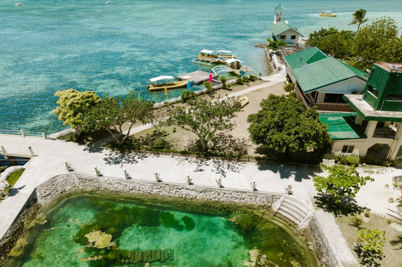 Rosh & Rachel Cebu Wedding, Cebu Wedding photographer, Nalusuan Island Cebu Wedding, aerial shot of the bride